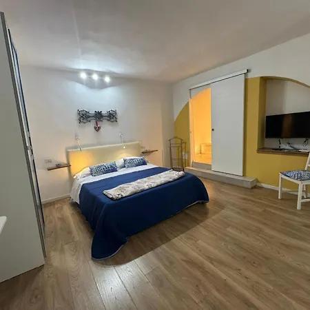 Donna Mariella Tatil Evi Napoli
