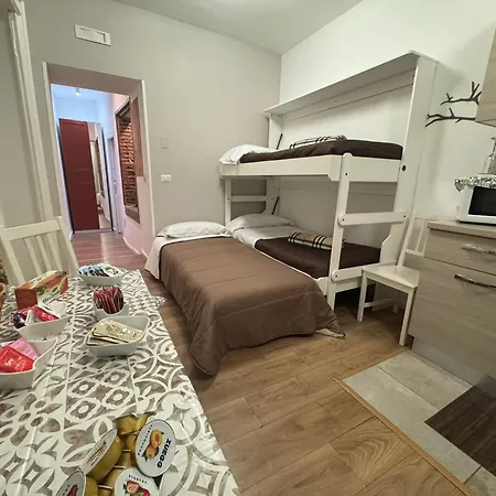 Donna Mariella Tatil Evi Napoli