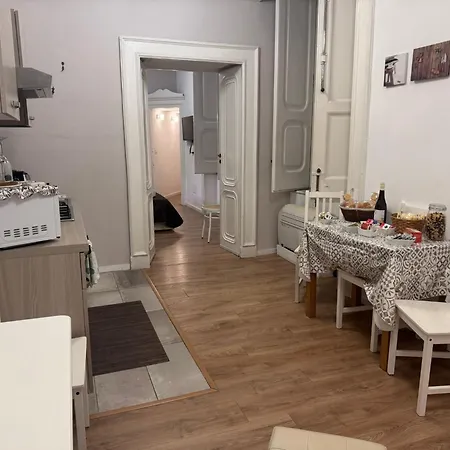 Дом отдыха Donna Mariella Неаполь