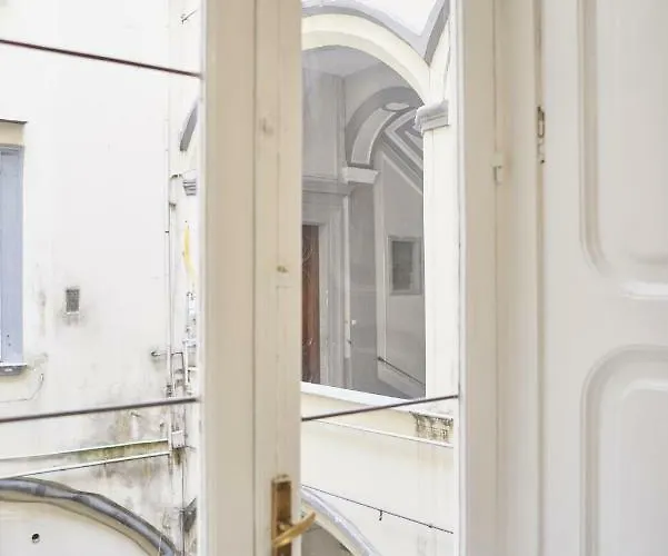 Donna Mariella * Nápoles